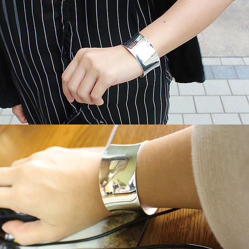 Qroza クローザ ワイドバングル 太め カフス シルバーコーティング