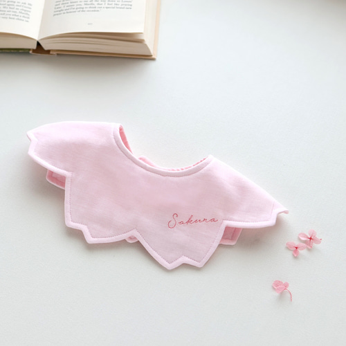 さくらスタイ 刺繍 お名前 ୨୧さくら色*リース 型360° 桜 スタイ
