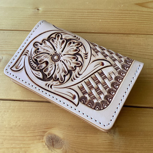 名刺入れ　カードケース　レザーカービング 名刺入れ メンズ 革 レディース レザーカードケース 牛革 赤