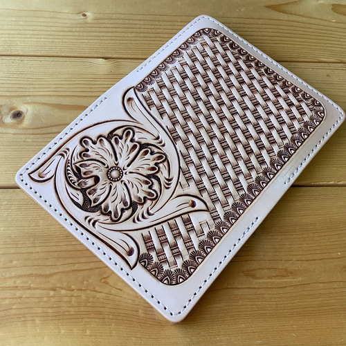 ♪カービング 名刺入れ！カードケース！牛 革！レザー！ ハンドメイド