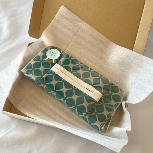 かわいい布で作った長財布　軽量なのに大容量！小さなサントマリー it-64ba82bede6d7-1200.jpg