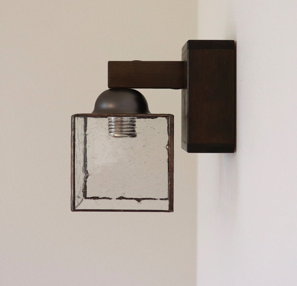 piccolaｸﾘｱ　ﾌﾞﾗｹｯﾄ　LED ステンドグラス　ブラケットライト ８枚目の写真