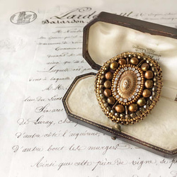 金色復古珠子刺繡胸針 珠子胸針古董母親節禮物 第2張的照片