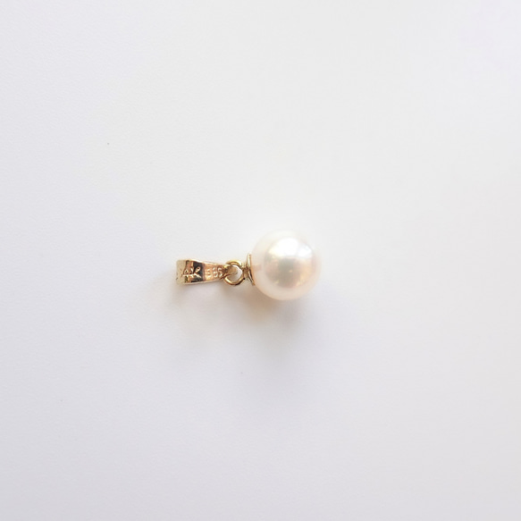 新版 - 14K 純金頂級淡水珍珠項墜 + 鍍金麂皮頸鍊 第5張的照片