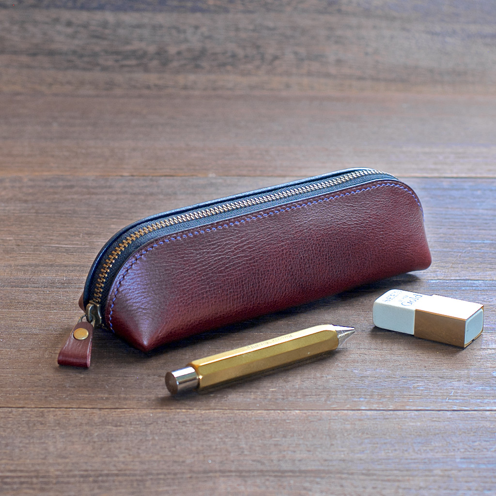 【美品・カラーオーダー品】 革小物yoshii オーダー万年筆ケース（4本差し） 美品・カラーオーダー品】 革小物yoshii オーダー万年筆ケース