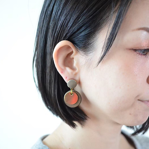 Double Marble~small~【レザーピアス/イヤリング】 “gray” ピアス 