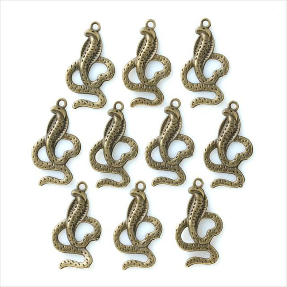 古董吊飾 10 件蛇蛇金美孔零件金屬吊飾 (cs55) 第1張的照片