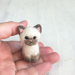 □再販 羊毛フェルトの小さな子猫(ポイント猫) 猫グッズ 猫雑貨 羊毛