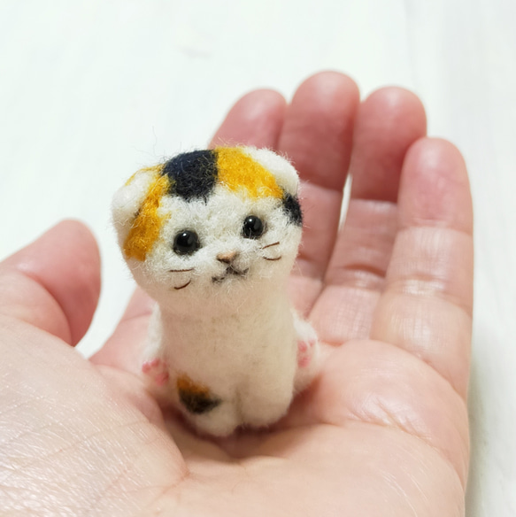 羊毛フェルト ハンドメイド 猫 三毛猫