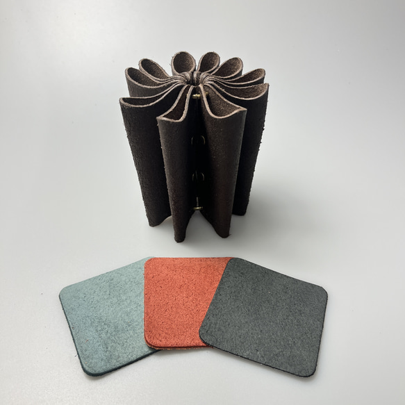 革のペンスタンド 9枚目の画像