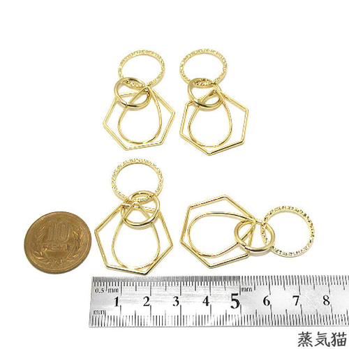 4連しずく六角枠デザインパーツ ゴールド 4個【ピアス