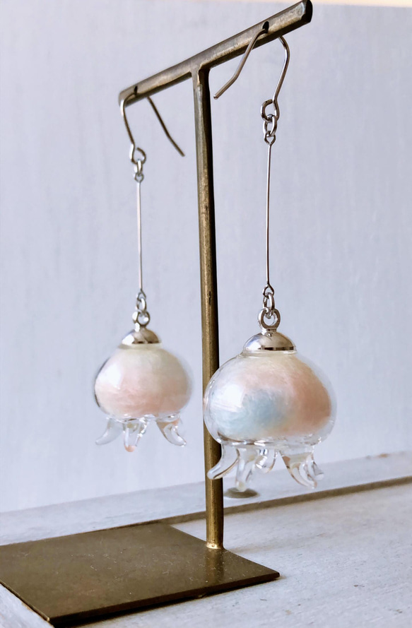 レインボークラゲのピアス/イヤリング  jellyfish pierce/earring 両耳用 10枚目の画像