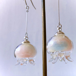 レインボークラゲのピアス/イヤリング  jellyfish pierce/earring 両耳用 4枚目の画像