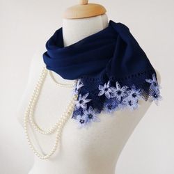 [Made to order] OYA Needlelace chiffon shawl [STELLA] Navy 第1張的照片