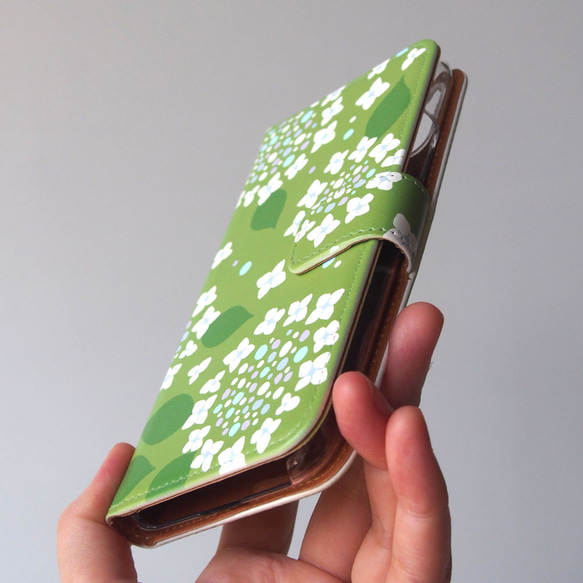 紫陽花の手帳型スマホケース #iPhone15対応 13枚目の画像