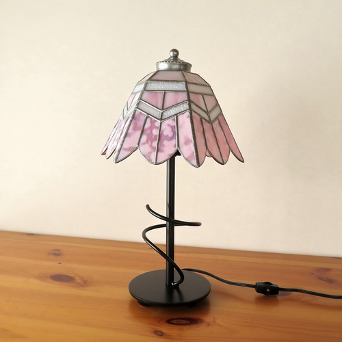 ステンドランプ フラワー 1 9 静まり 2 ( 花 ピンク PINK ステンドランプ フラワー 1 9 静まり 2 ( 花 ピンク PINK