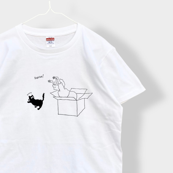 Ｔシャツ「ねこびっくり！その1」 1枚目の画像