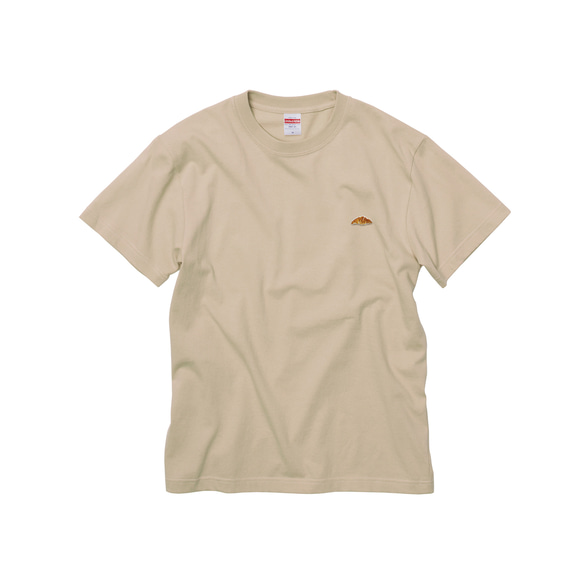 サンドベージュ】カラーTシャツ；クロワッサン刺繍付き Tシャツ