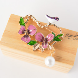 『優雅なブローチシリーズ　鳥とお花のブローチ』 3枚目の画像