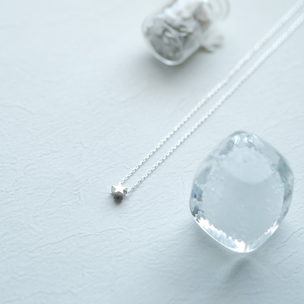 エメラルド 極小 星 ネックレス シルバー925