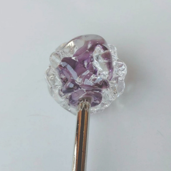 ガラスのかんざし「こつぶ」　江戸紫　浴衣にぴったり　とんぼ玉かんざし 6枚目の画像