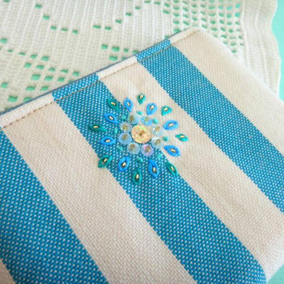 Striped Striped Mini Pouch (Mediterranean Flower no.6) 第3張的照片