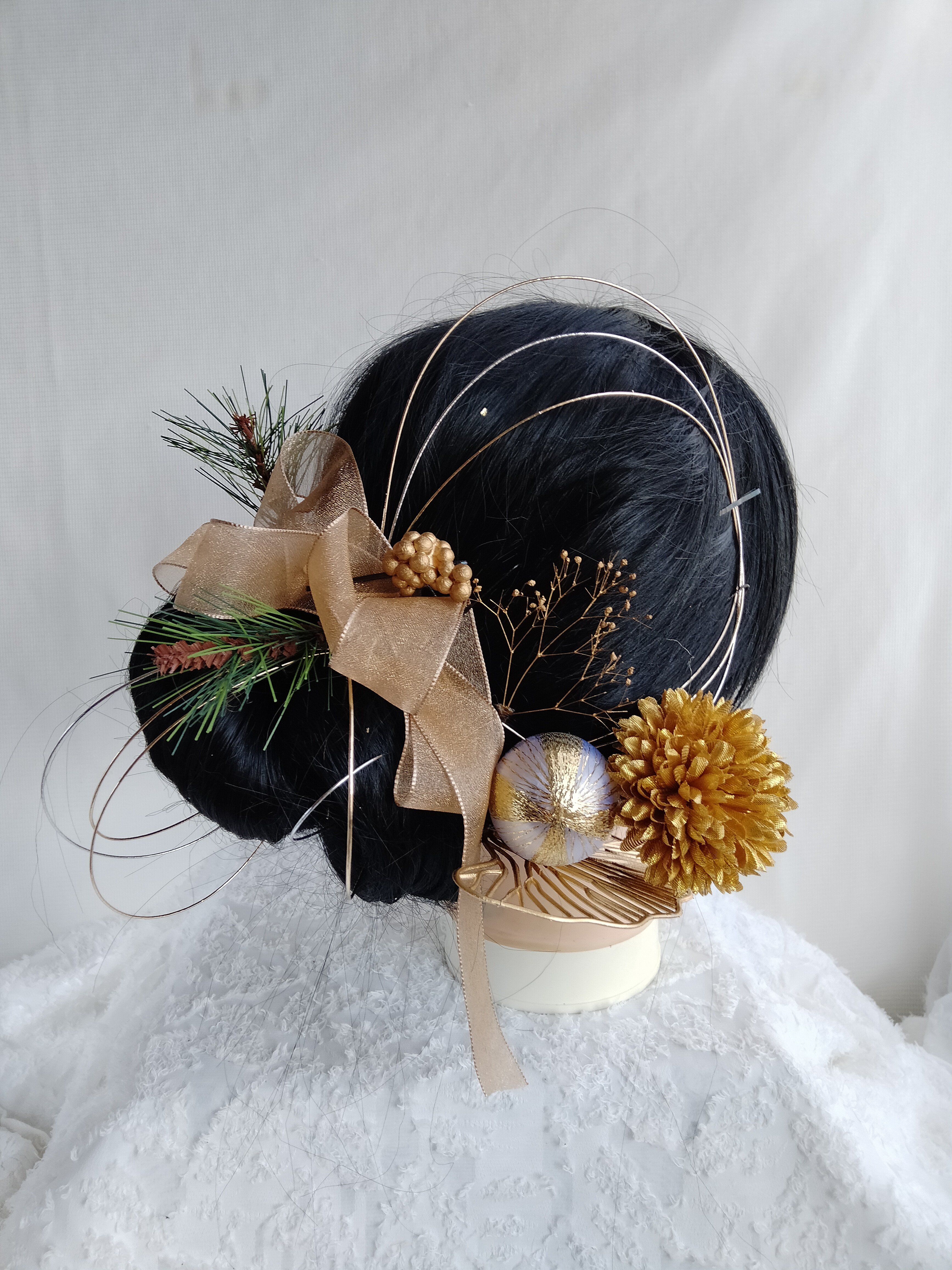 松と水引とリボンの髪飾り　タイトシニヨン　シニヨンヘア　成人式　結婚式　白無垢　卒業式　振袖　袴　着物　ヴィンテージ