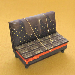 板チョコ＆とろけるチョコレート　ミニチュアソファ 4枚目の画像
