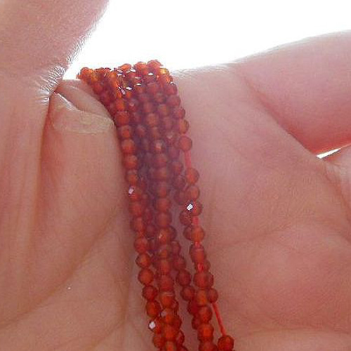 2mm/40ケ】カット入り天然石ビーズ。赤瑪瑙2mm/40ケ(+予備1)*【今