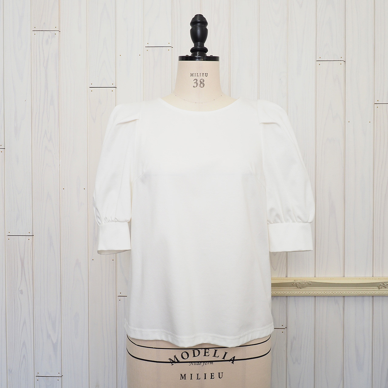 ボリュームスリーブプルオーバーシャツ(オフ)