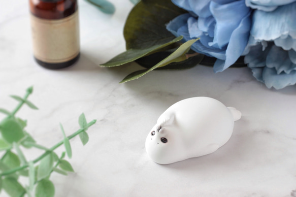 香るあざらしアロマストーン あおむけ ディフューザー・アロマポット