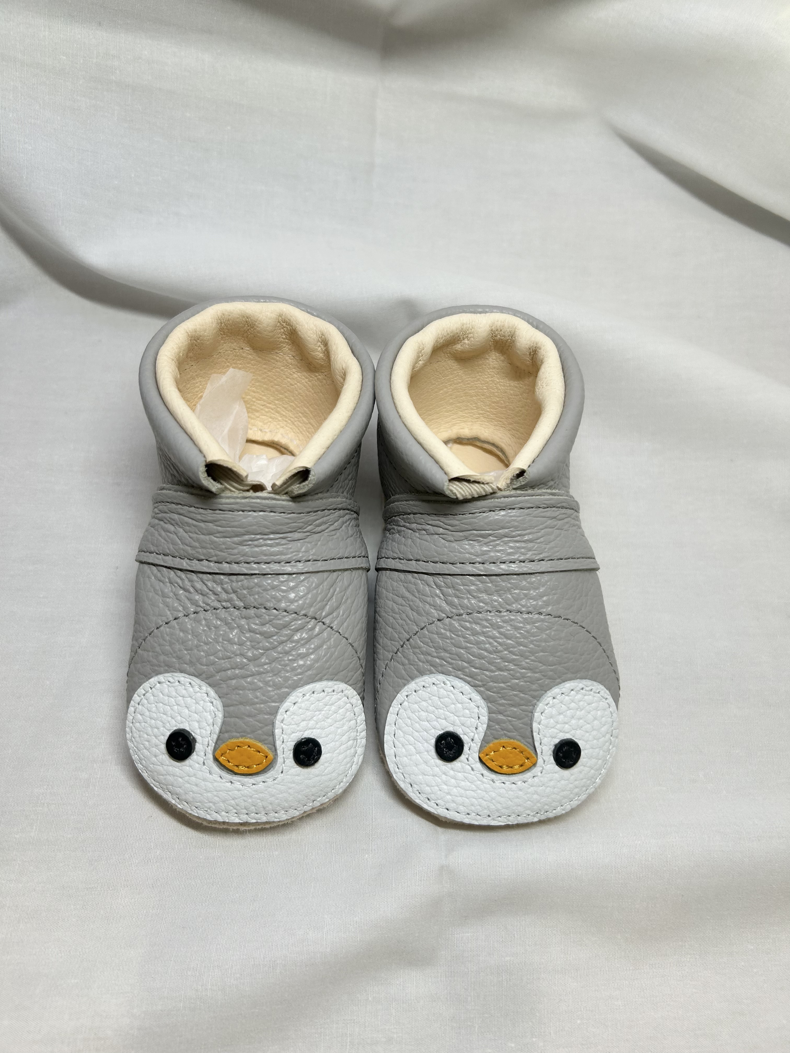 ペンギン お名前入り本革ベビーシューズ　1歳のお誕生日　オーダーメイド　ファーストシューズ 出産祝い