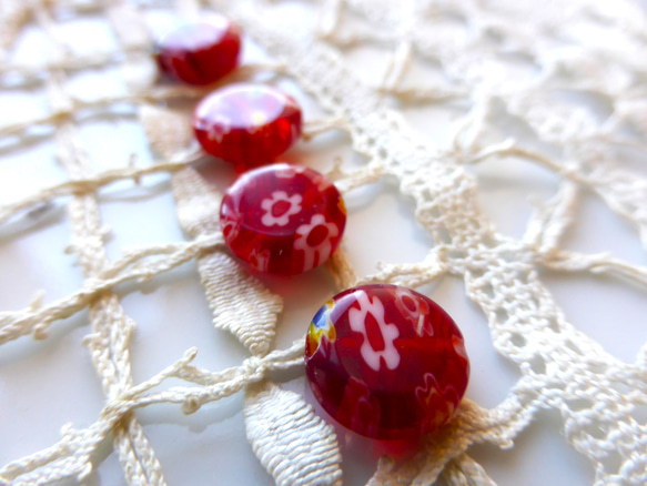 赤い花畑　チェコビーズCzech Glass Beads6個 2枚目の画像