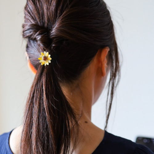 ひまわりのお日様ヘアゴム : 花 黄色 向日葵 ヘアゴム 発送まで16日