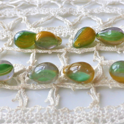 しずく　緑黄混じり　チェコビーズCzech Glass Beads8個 2枚目の画像