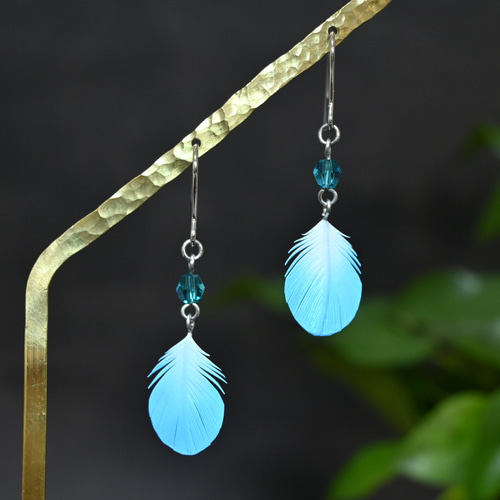 【595】ガラスドームのピアス／イヤリング／金魚／樹脂粘土 595】ガラスドームのピアス／イヤリング／金魚／樹脂粘土 夏限定