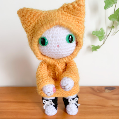 猫耳パーカーのねこ【あみぐるみ】 あみぐるみ Nekomimi Keito