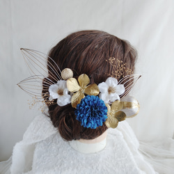 水引細工・鶴の羽と林檎の花の和装ヘアアクセ　着物ヘアアクセサリー　髪飾り　タイトシニヨン　シニヨンヘア　成人式　結婚式　 2枚目の画像