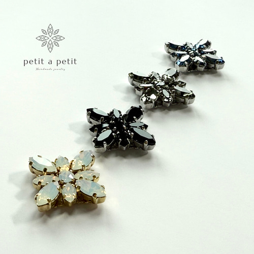 スワロフスキー®︎ ブローチ(S) clématite デニムブルー ギフト