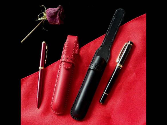 革の手縫いドーム型 ペンケース【3色カラー選択】名入れ可 絞りペンケース・一本挿し ※袋ラッピング無料 6枚目の画像