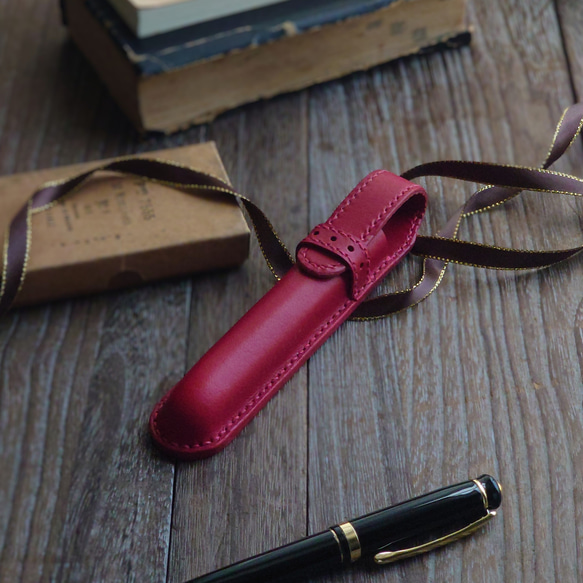 革の手縫いドーム型 ペンケース【3色カラー選択】名入れ可 絞りペンケース・一本挿し ※袋ラッピング無料 17枚目の画像