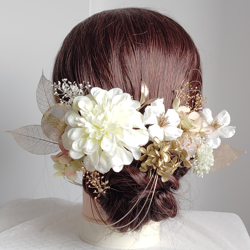 大人気ドライフラワー♡プリザーブドフラワー髪飾り♡前撮り♡ウエディング♡白無垢 芽吹き＿ ジニアと林檎の花のモダン髪飾り 白無垢 髪飾り 前撮り
