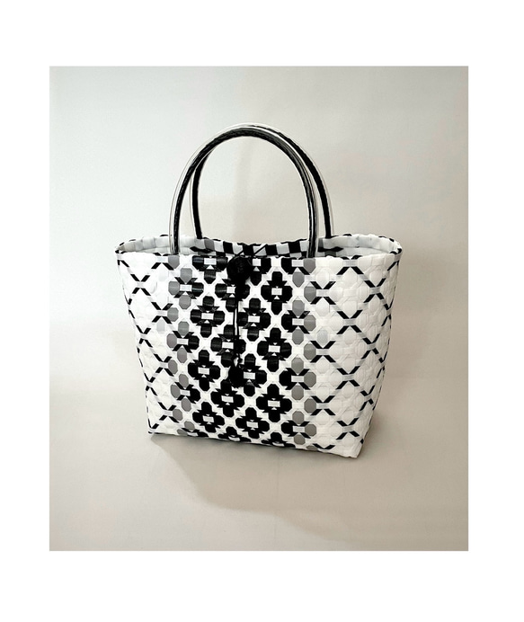 ppバンドの かごバッグ ～Mサイズ～ プラカゴ 大人可愛い 花柄 かご