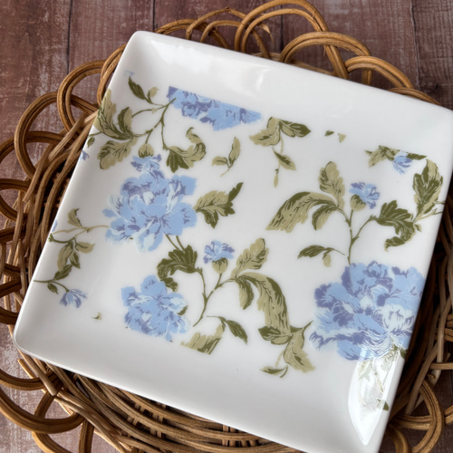 ブルー スクエアプレート 楽天市場】リチャードジノリRichard Ginori