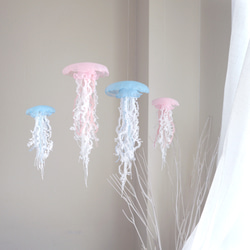 クラゲのモビール [ size:M / Blue ] (1pc) ｜北欧 インテリア 雑貨 アート 7枚目の画像