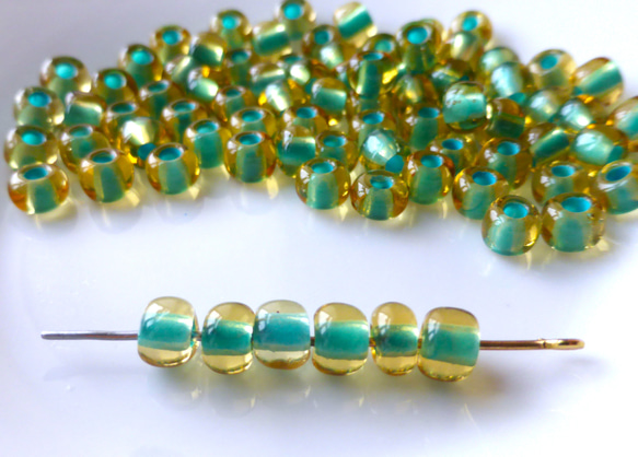10g 5ｍｍ　ハーブティ＆グリーン【PRECIOSA】チェコシードビーズCzech Glass Beads 1枚目の画像
