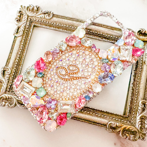 iPhone17pro,Max,16,15,14他スワロフスキーイニシャルビジュー