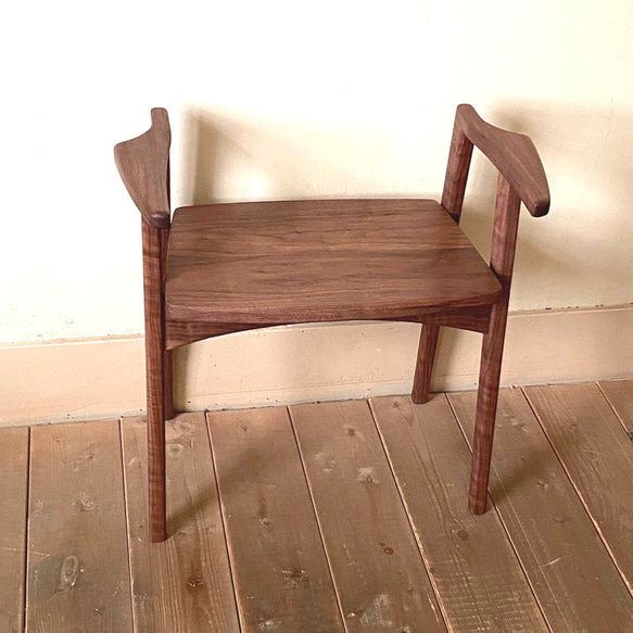 玄関スツール「リリー」ウォールナット板座　※受注製作 