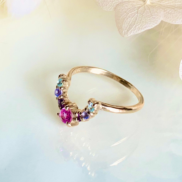 [再販] 10金・18金・プラチナ高品質ピンクサファイアと天然石の馬蹄ホースシューリング【セミオーダーメイド】 12枚目の画像