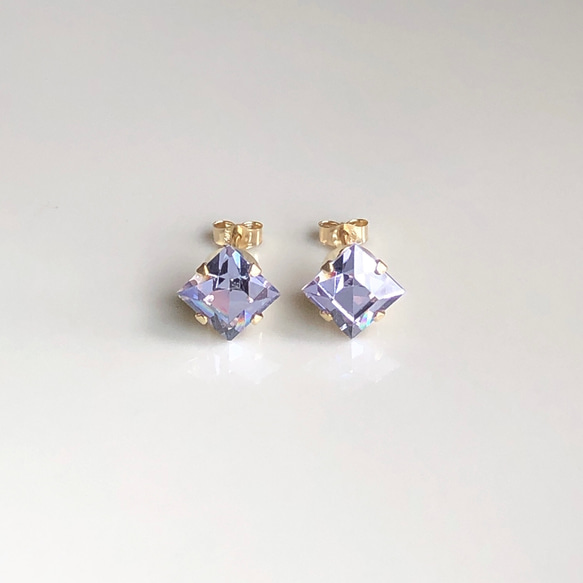 ≪14kgf≫vintage swarovski アレキサンドライト スクエアピアス 2枚目の画像